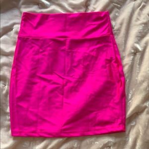 FASHION NOVA hot pink mini skirt
